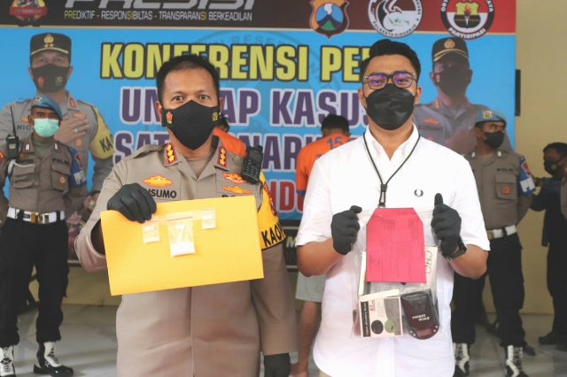 Perangkat Desa Jadi Kurir Sabu Dibekuk Polisi