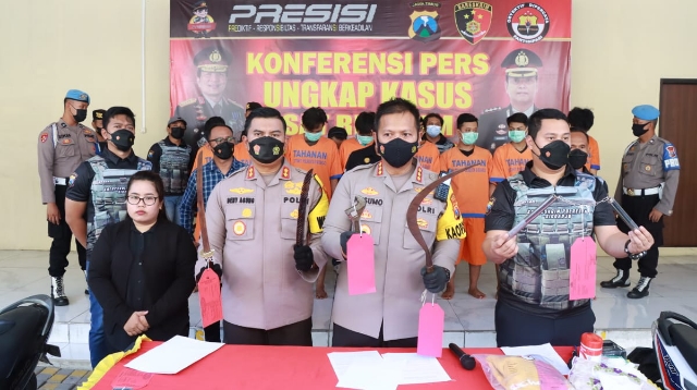 Pelaku Pengeroyokan Antar Perguruan Silat, Diamankan di Polresta Sidoarjo