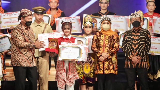 Semarak Malam Gebyar Nusantara Gemilang Jawa Timur 2022, Gubernur Jatim : Memberikan Warna Kekuatan Nusantara, Kekuatan Bhineka Tunggal Ika
