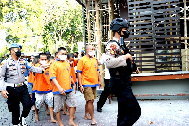 Pelaku Curanmor dan Penadah Diamankan Polisi