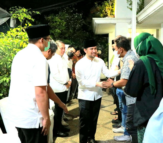 Pelayat Masih Berdatangan, Wagub Emil Dardak Ucapkan Terima Kasih