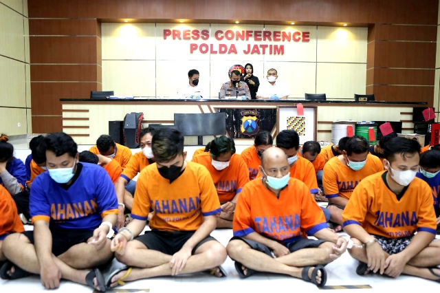 Polda Jatim Ungkap Judi Beromset Puluhan Juta