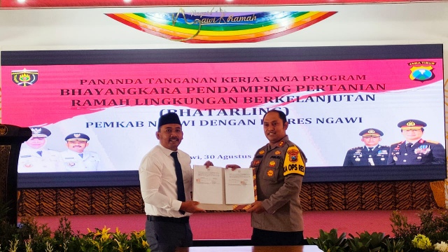 Wujudkan Program Bhatarling, Polres dan Pemkab Ngawi Tandatangani MoU