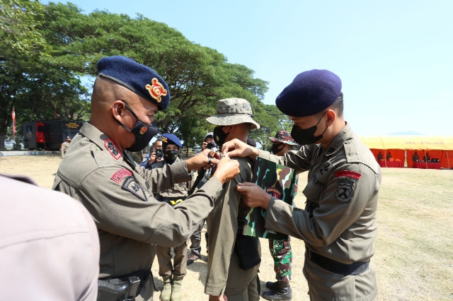 Brimob Jatim Menggelar Latihan Bersama di Widas Madiun, dalam Antisipasi Kebakaran Hutan dan Lahan