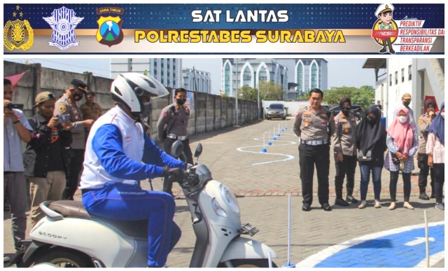 Emak-Emak Mendapat Prioritas dalam Program SIM Cak Bhabin
