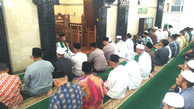 Polda Jatim dan Jajaran Gelar Doa Bersama Bagi Korban Kanjuruhan