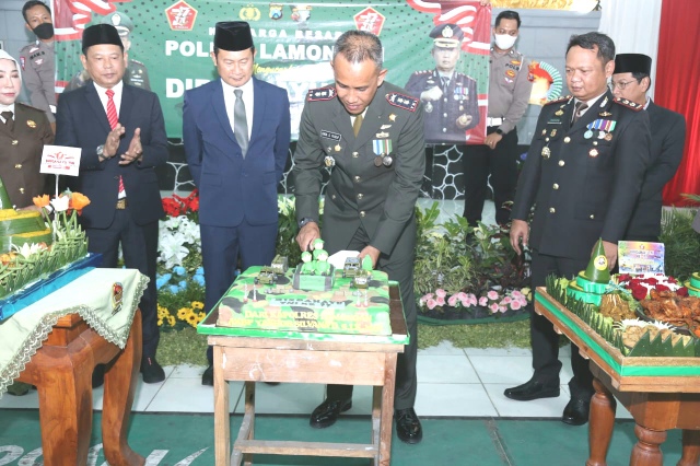 Kado HUT TNI ke-77, Indeks Kepercayaan Masyarakat Capai 93,5%