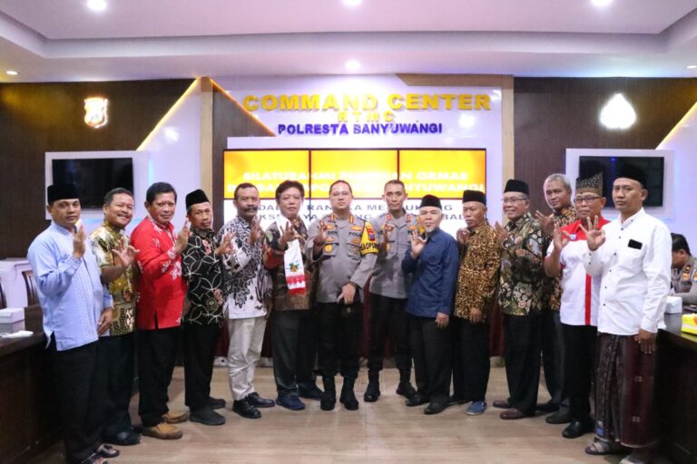 Polresta Banyuwangi Gandeng FKUB dan Pimpinan Ormas Deklarasi Dukung Sukseskan KTT G20 Bali