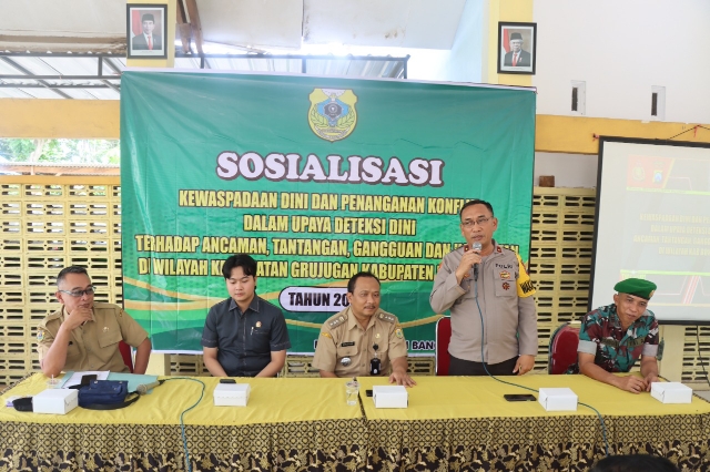 Polres Bondowoso Sosialisasikan Wawasan Kebangsaan kepada Perangkat Desa, dalam Memperkuat Persatuan dan Kesatuan