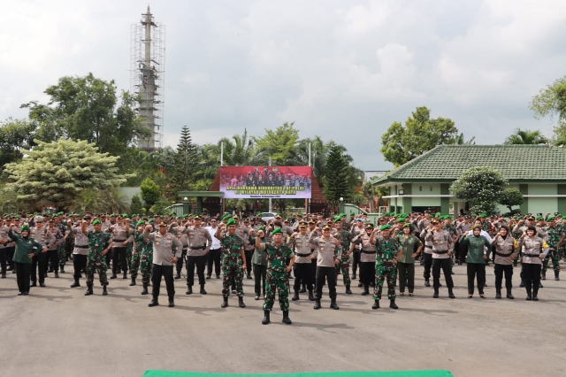 TNI-Polri di Mojokerto Kompak Jaga Sinergitas dan Soliditas, Lakukan Gelar Olah Raga Bersama