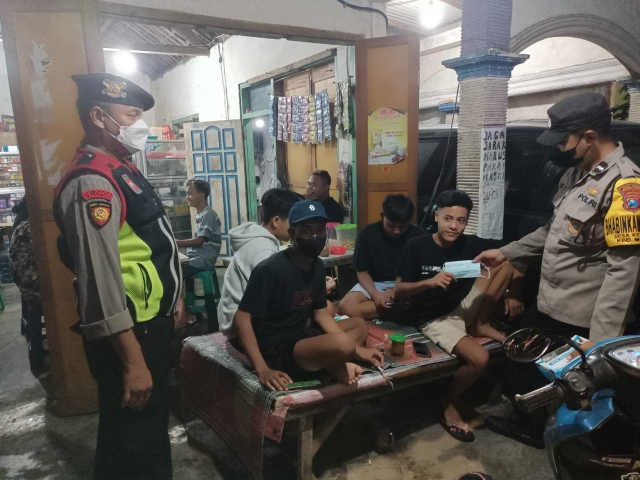 Dalam Menekan Penyebaran Covid-19, Polres Kediri Kota Gencarkan Pamor Keris