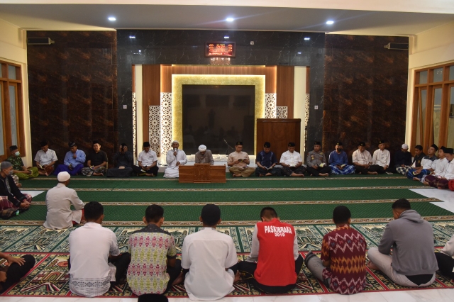 Polres Bondowoso Laksanakan Gerakan Suber dalam Meningkatkan Ketaqwaan Personel