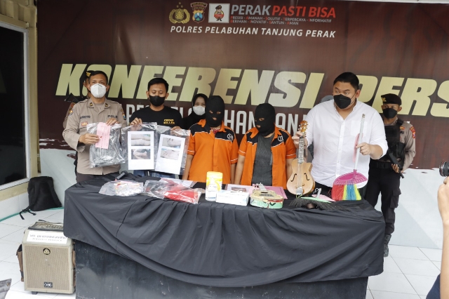Ibu Kandung Korban Ditetapkan Sebagai Tersangka oleh Polres Pelabuhan Tanjung Perak dalam kasus Penganiayaan