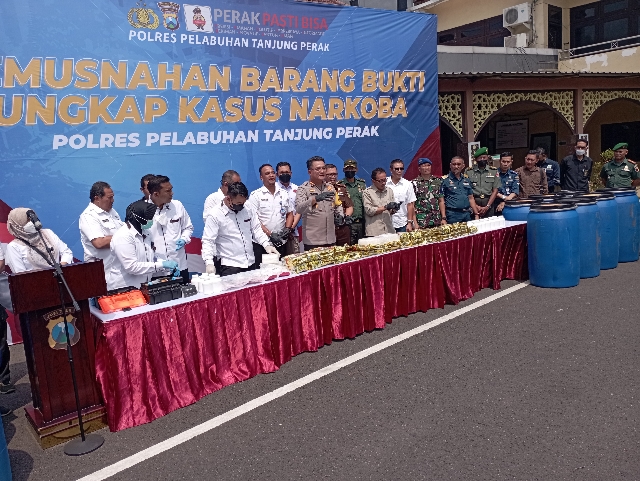 Pemusnahan Barang Bukti Dalam Keberhasilan Ungkap Kasus Narkoba, 35.996 kg Sabu, 4.972 Butir Ekstacy dan 11.506.000 Butir Pil Koplo