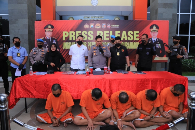 Diduga Penganiaya Penjual Nanas Hingga Tewas, Lima Pesilat diamankan Anggota Satreskrim Polres Gresik