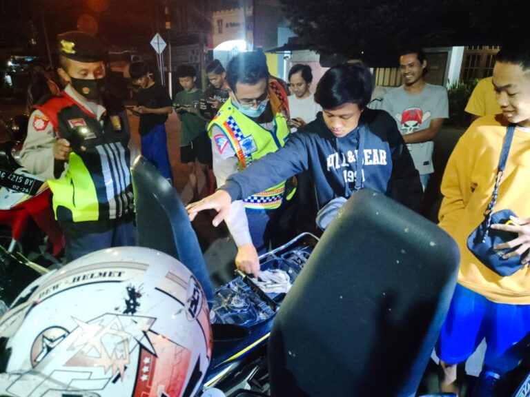 Terjunkan Team ANKER Joyo Boyo, Cegah Gangster dilakukan Polres Kediri Kota