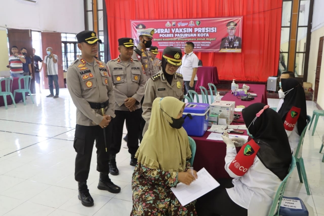 Polres Pasuruan Kota Gelar Vaksin Massal, Menjelang Libur Nataru