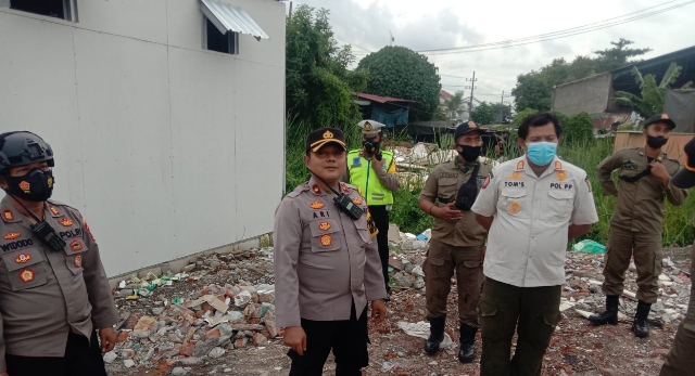 Polsek Tambaksari Polrestabes Surabaya bersama 3 Pilar Giat Patroli Rutin antisipsi Judi Burung Merpati di Ploso