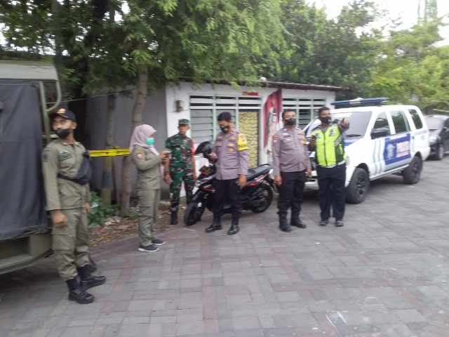Polsek Tambaksari Polrestabes Surabaya bersama 3 Pilar Melakukan Patroli Rutin Antisipasi Perjudian Burung Merpati di Jl. Karanggayam Surabaya 
