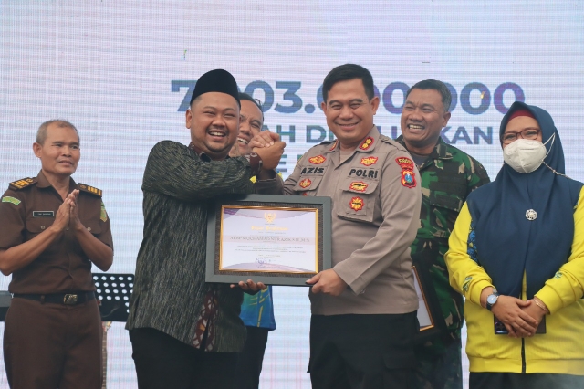 Kapolres Gresik Mendapatkan Penghargaan dalam Mengikuti Berkontribusi Porprov 2023