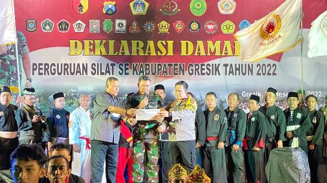 Perguruan Pencak Silat Gelar Deklarasi Damai bersama Polres Gresik