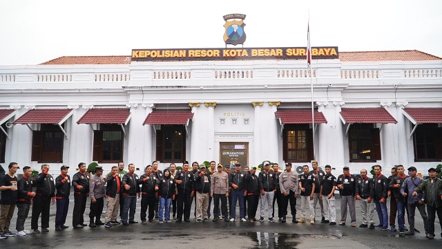 Gelar Deklarasi Wani Jogo Suroboyo dilakukan oleh Polrestabes Surabaya bersama IPSI