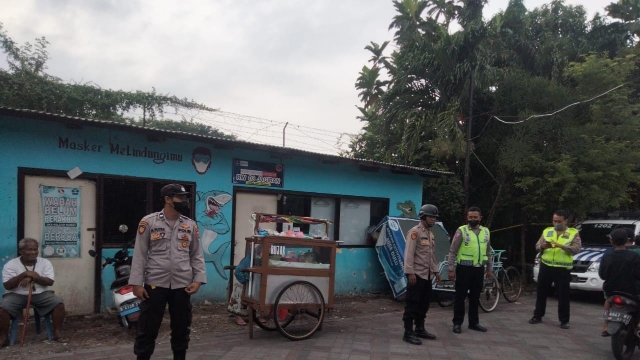 Polsek Tambaksari bersama 3 Pilar Melaksanakan Patroli Rutin Antisipasi Judi Burung Merpati di Karanggayam Surabaya