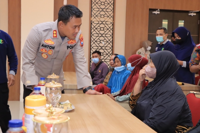 Polres Madiun Gelar Bhakti Sosial Operasi Katarak Gratis