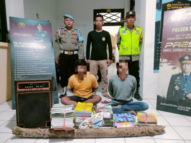Dua Tersangka Pencurian Barang Inventaris TK PKK Pandeam di Probolinggo, berhasil Diamankan Polisi