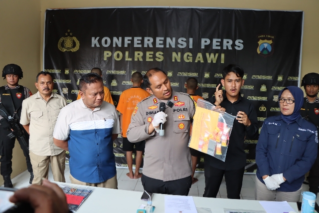 Tersangka Kasus Narkoba diamankan Anggota Satresnarkoba Polres Ngawi