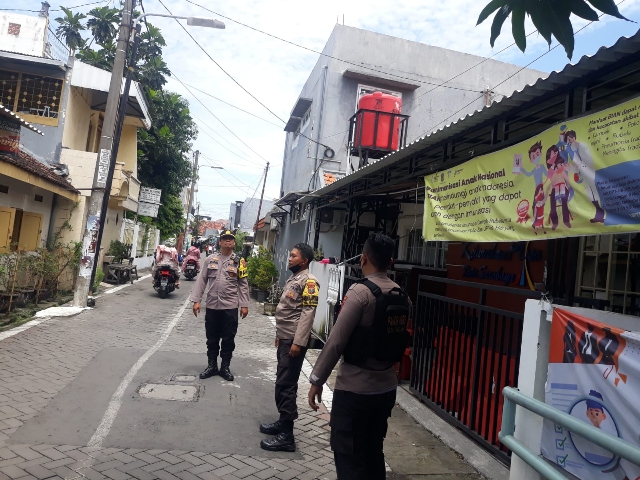 Polsek Tambaksari Polrestabes Surabaya Melaksanakan Patroli Rutin Kewilayahan dalam Memelihara Kamtibmas yang Aman dan Kondusif