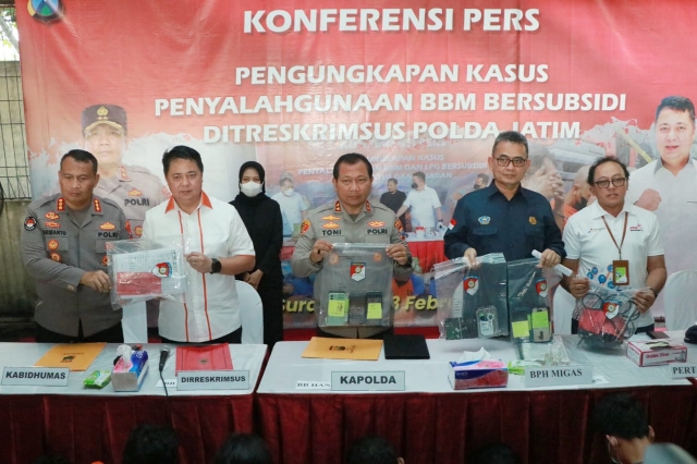 Ungkap Penyalahgunaan BBM Bersubsidi 45,5 Ton, 27 Tersangka Diamankan oleh Polda Jatim
