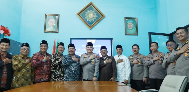 Silaturahmi Kapolrestabes Surabaya Ke Kantor Pusat Dakwah Muhammadiyah Surabaya