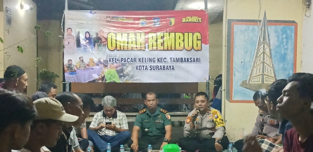 Polsek Tambaksari Polrestabes Surabaya Melaksanakan Giat Patroli Sambang Warga dalam Memberikan Edukasi Tentang Kenakalan Remaja