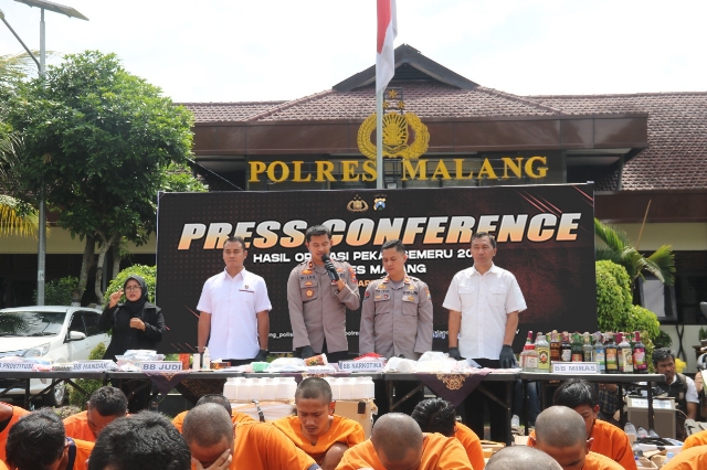 Polres Malang Berhasil Mengungkap 281 Kasus pada Operasi Pekat Semeru 2023
