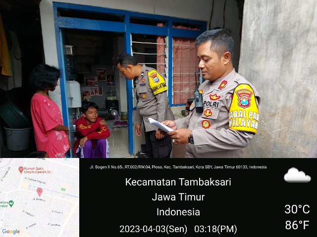 Giat Patroli Sambang Warga di Jl. Bogen Surabaya, Dipimpin langsung oleh Kapolsek Tambaksari Polrestabes Surabaya