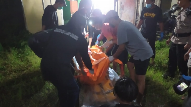 Warga Nayu Timur Nusukan Surakarta, digegerkan dengan adanya Penemuan Mayat Didalam Rumah