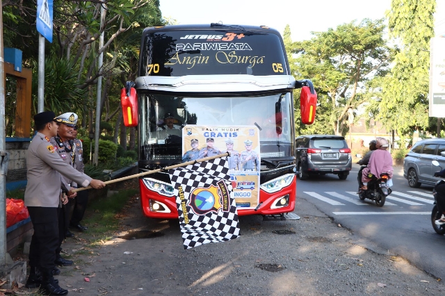 Dua Bus Balik Mudik Gratis diberangkatkan Kapolres Probolinggo