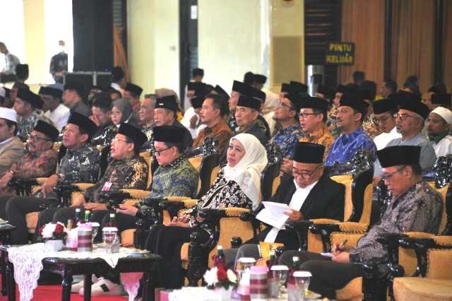 Jejak Perjuangan Ulama KH Abdul Chalim Leuwimunding Diulas di Surabaya