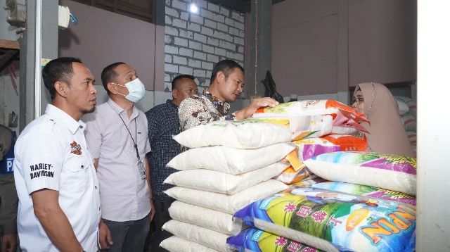 Jelang Lebaran, Disperindag Lamongan Jamin Harga dan Pasokan Bahan Pokok Stabil