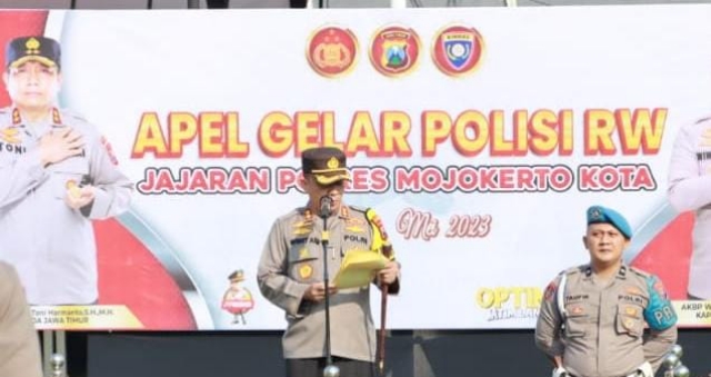 Perkuat Kamtibmas Dengan Menugaskan Ratusan Polisi Hingga Tingkat RW dilakukan Polresta Mojokerto