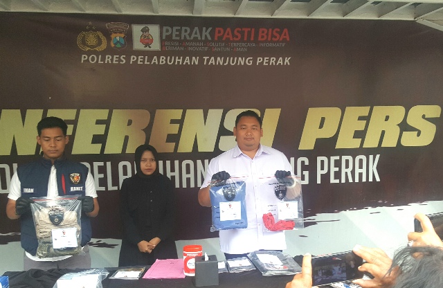 Viral di Medsos, Polisi Bekuk Pembunuh di Gudang Peluru Surabaya