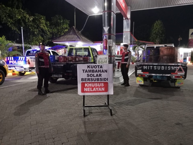 Polres Trenggalek Kawal Pendistribusian BBM Subsidi Pastikan Tepat Sasaran
