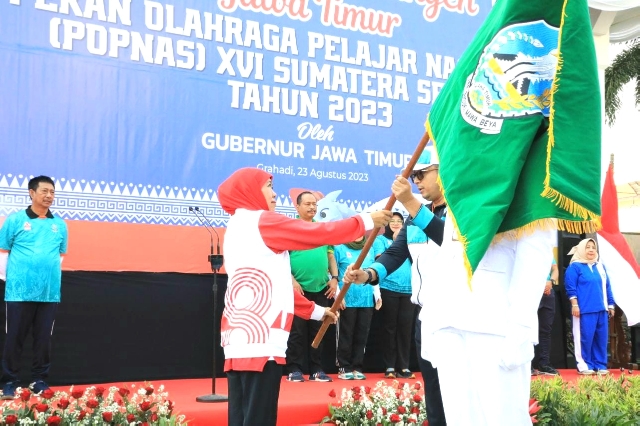 Bakar Semangat Atlet, Khofifah Berharap Jatim Juara Umum di POPNAS 2023