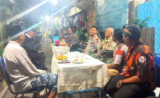 Gebrakan Baru dilakukan Polsek Simokerto, Program One Gate Sistem Dalam Mencegah Aksi Kejahatan Curanmor Dipemukiman