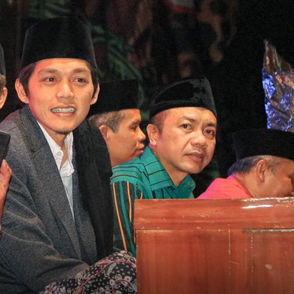 Bangga Pada KOMPAK, Wabup Blitar Sumbang Dua Paket Umroh