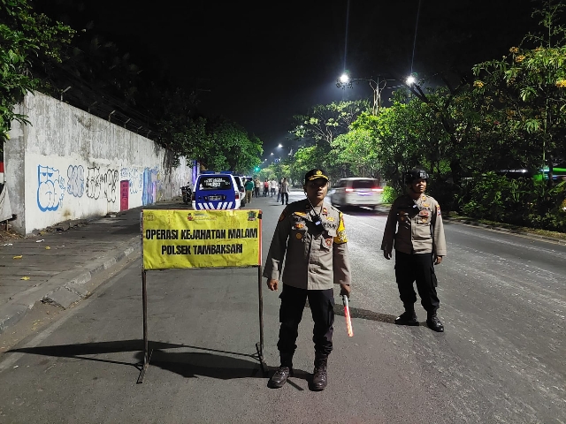 Patroli Gabungan Rayon 1, Polsek Tambaksari, Polsek Simokerto dan Polsek Bubutan Persempit Ruang Gerak Pelaku Kejahatan Malam