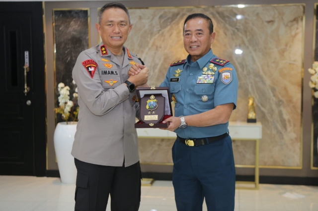 Sinergitas, Kapolda Jatim Terima Kunjungan Pangkoarmada ll