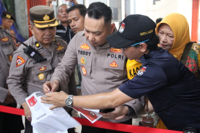 Kapolres Kediri Kota Cek Gudang KPU, Pastikan Keamanan Logistik Pemilu