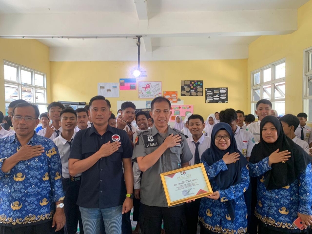 Polres Pelabuhan Tanjung Perak Gelar Sosialisasi di Sekolah dalam Mencegah Peredaran Narkoba